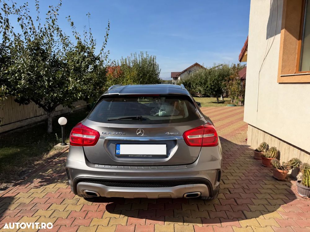 MERCEDES-BENZ GLA 2016 — imagine 2