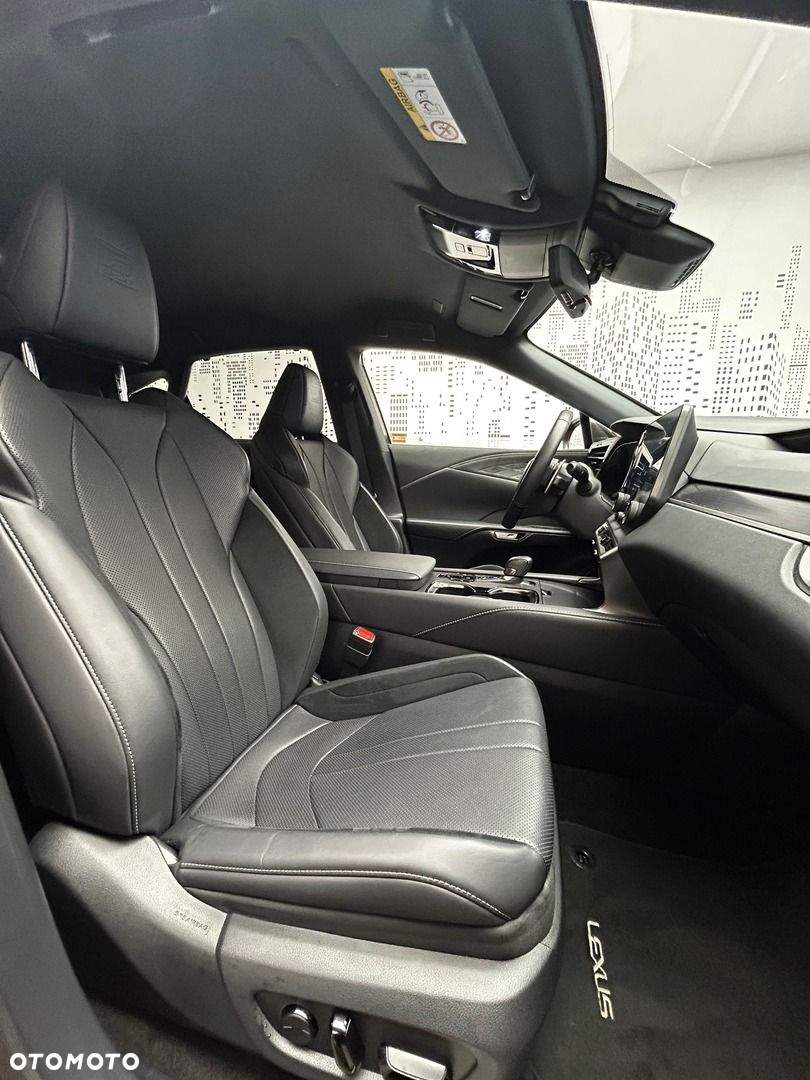 Lexus RX - 20
