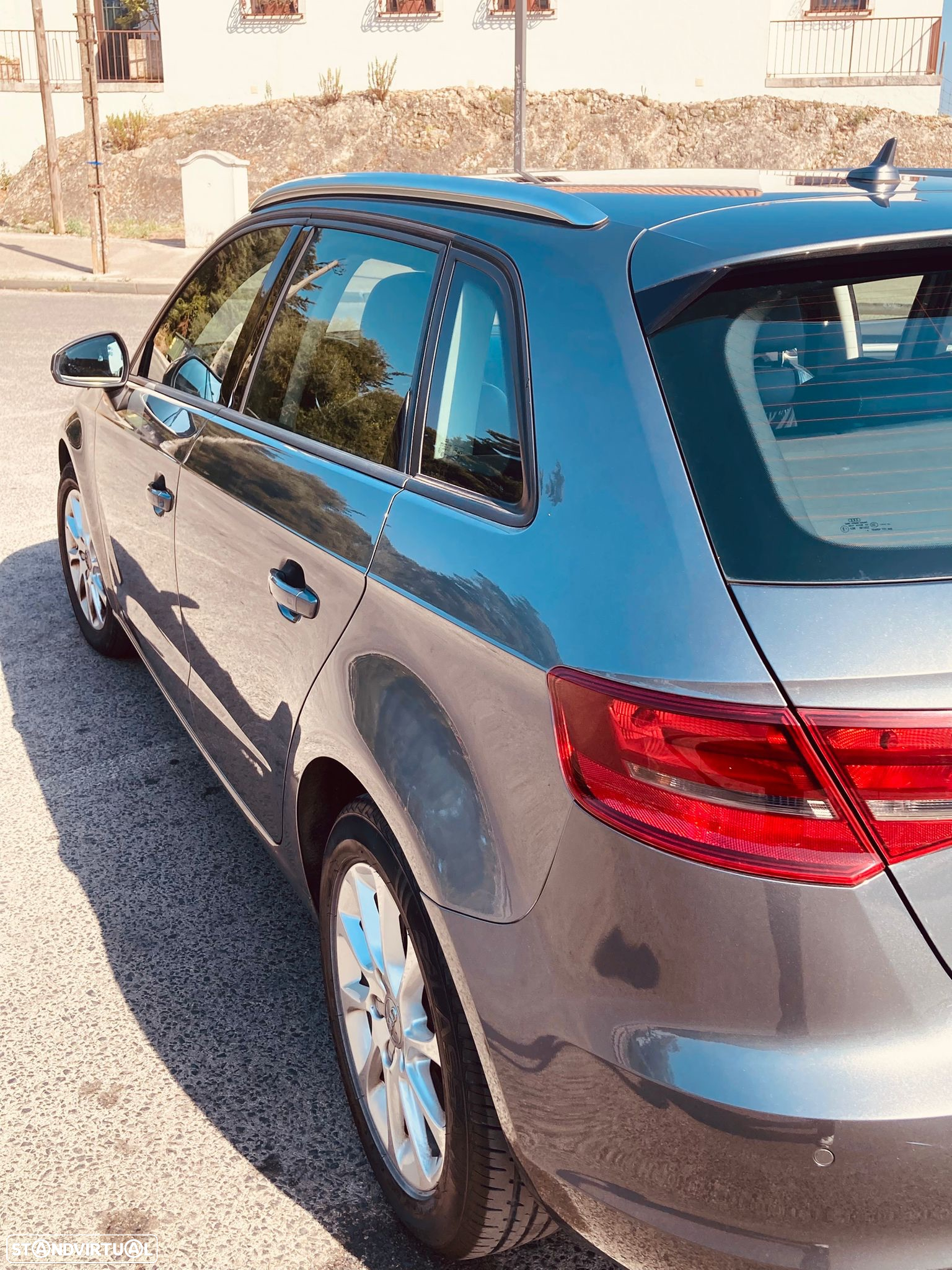 Audi A3 Sportback 1.6 TDI Attraction Ultra - 8