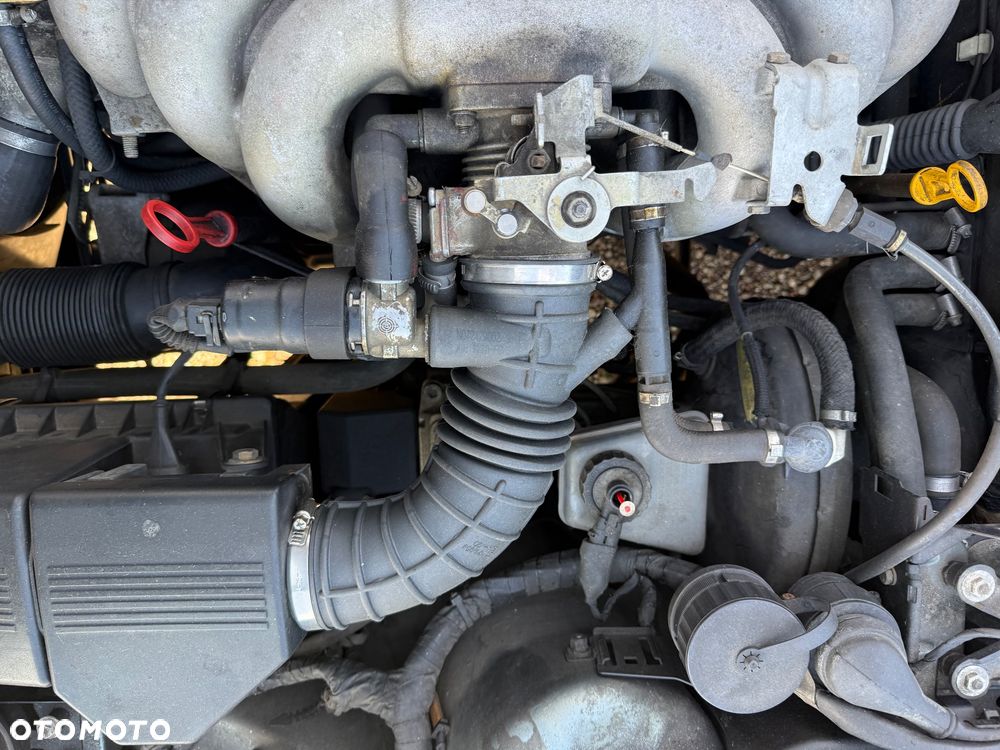 BMW Seria 5 - 25