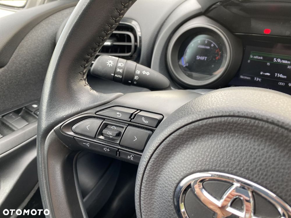 Toyota Yaris - 20
