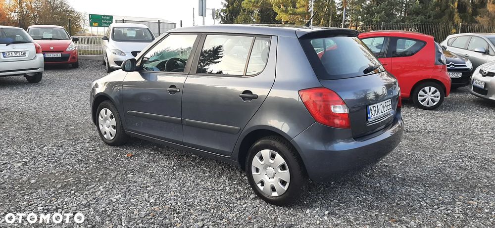 Skoda Fabia - 7