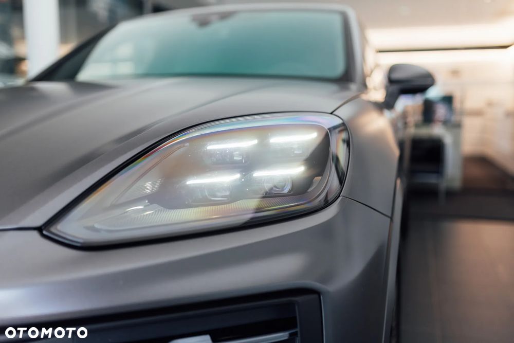 Porsche Cayenne S E-Hybrid PHEV - 34