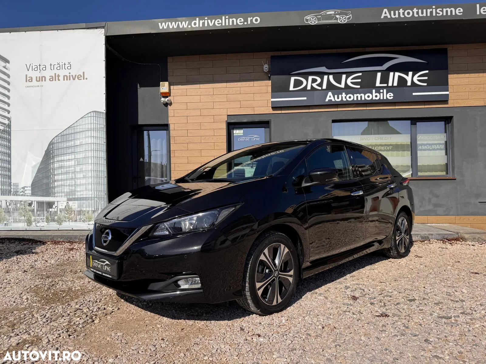 Nissan LEAF 62 kWh e+ N-Connecta - 2