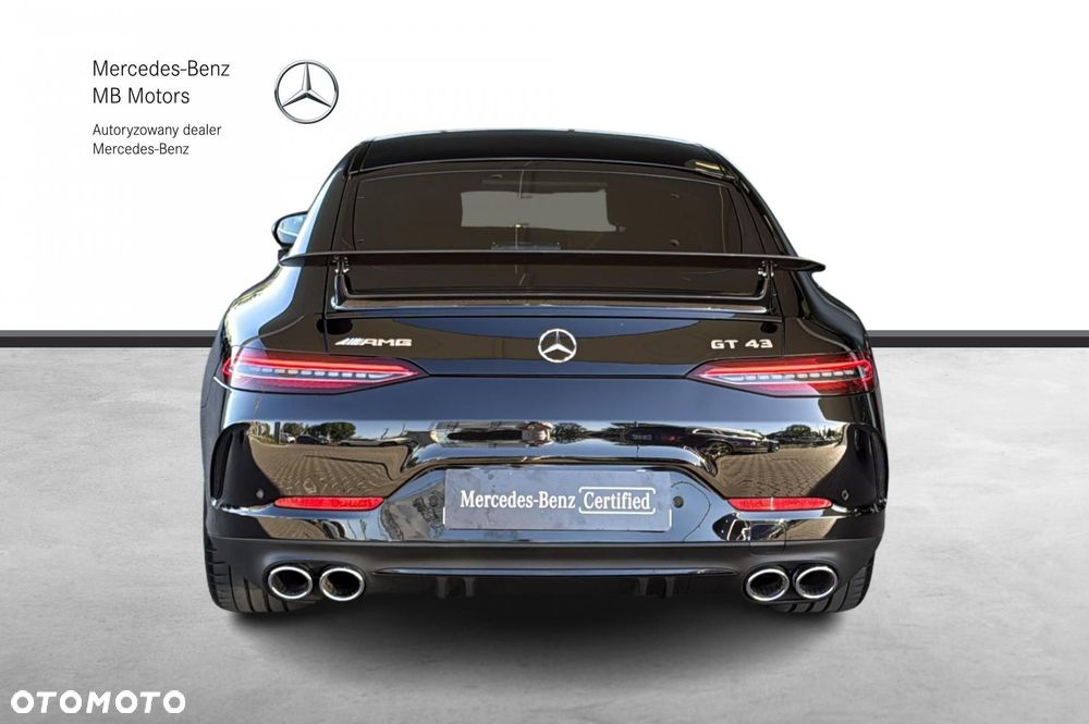 Mercedes-Benz AMG GT - 4