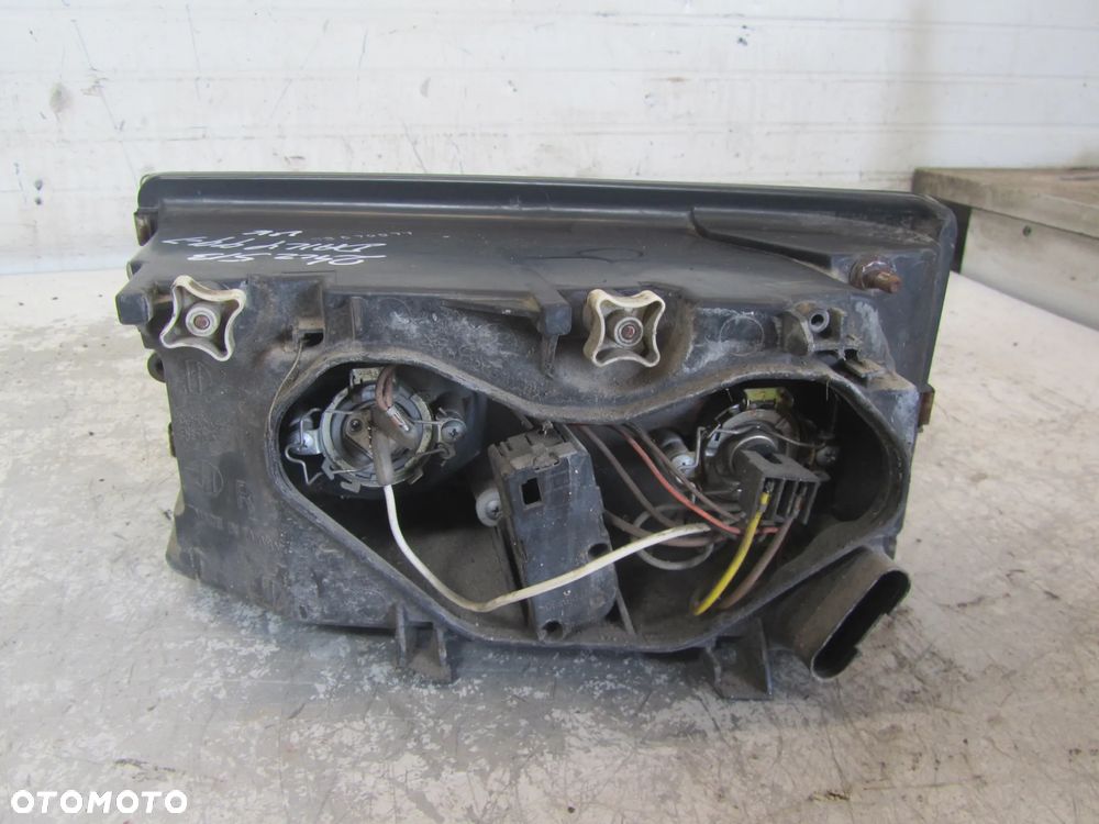 iveco daily 99->reflektor prawy przód uk - 3