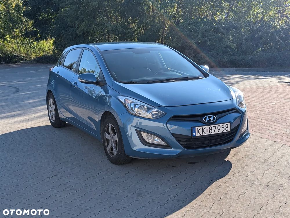 Hyundai i30 1.4 Premium - 1