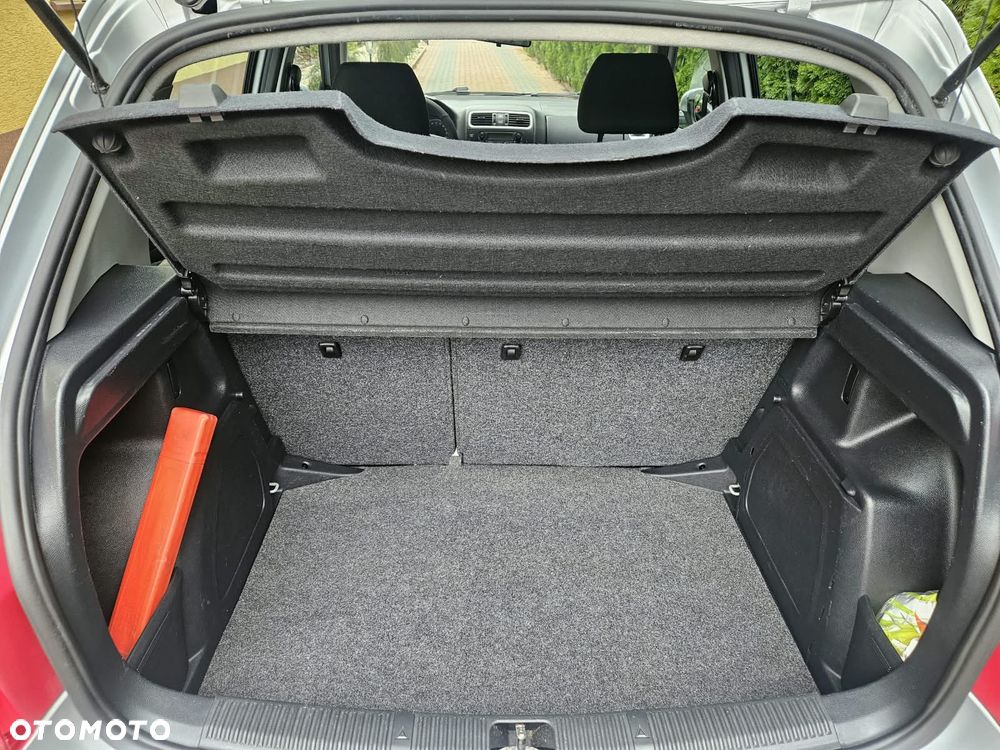 Skoda Fabia 1.6 16V Ambiente - 17