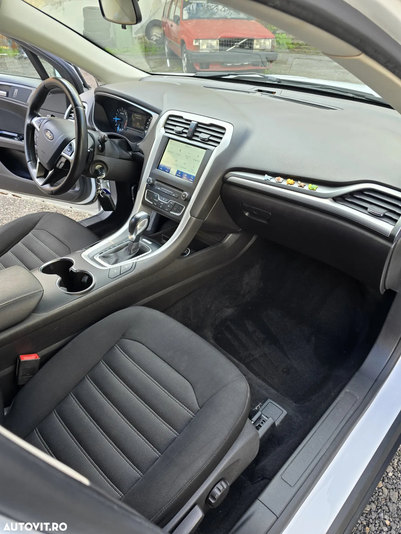 Ford Mondeo 2.0 TDCi Powershift Business - 14