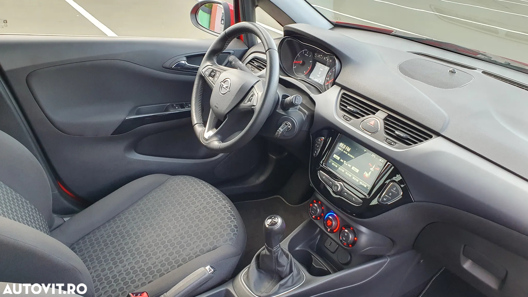 Opel Corsa 1.4 ECOTEC Selection - 5