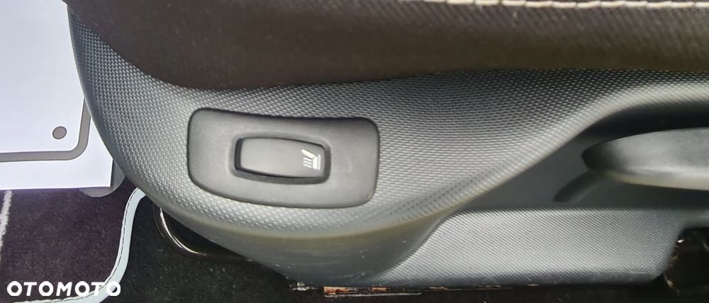 Renault Clio ENERGY TCe 90 Start & Stop LIMITED - 31