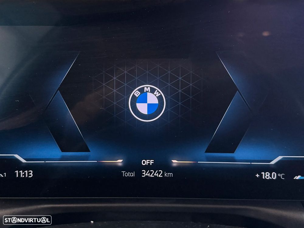 BMW 320 d Touring Pack Desportivo M Auto - 10