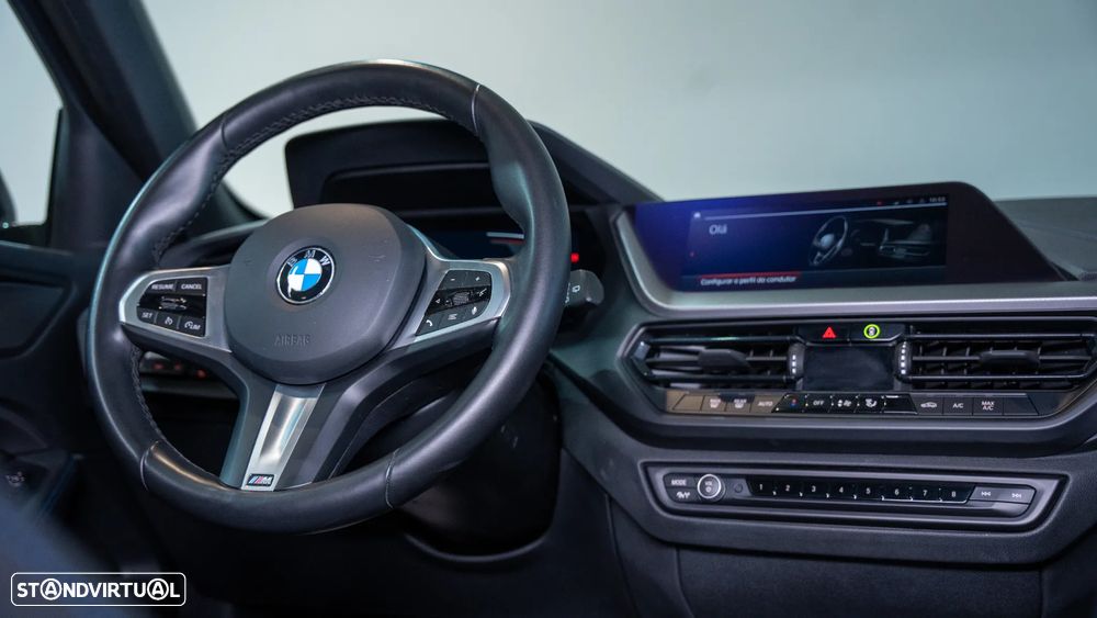 BMW 116 d Pack Desportivo M Auto - 12