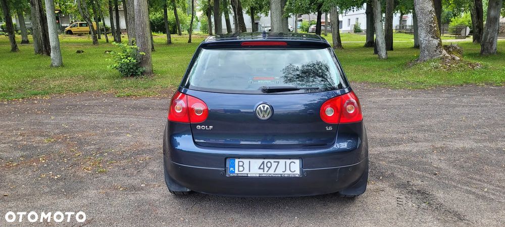 Volkswagen Golf 1.6 Comfortline - 9