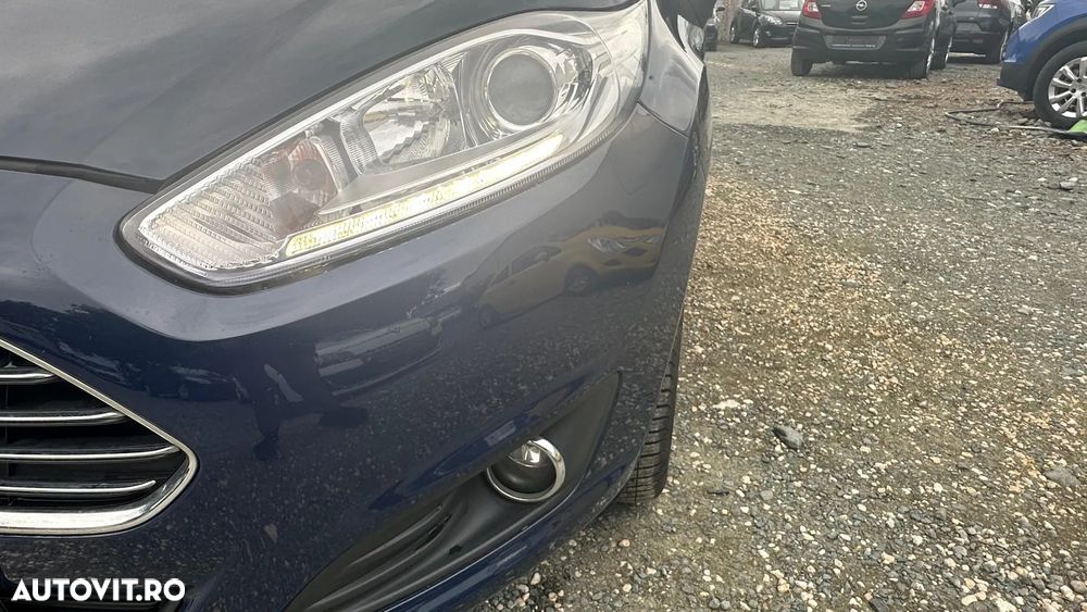 Ford Fiesta - 10