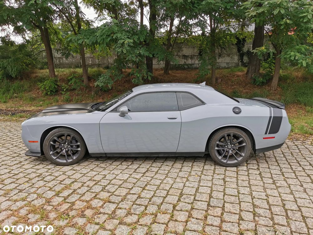 Dodge Challenger 6.4 Scat Pack - 6