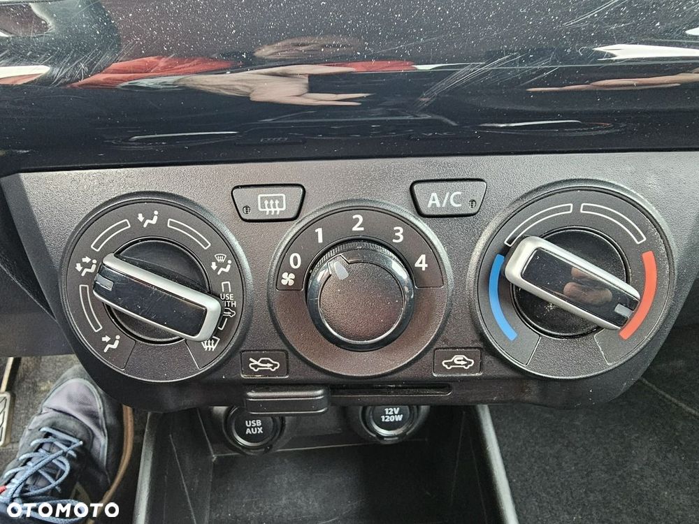 Suzuki Swift - 24