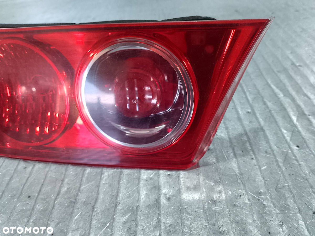 LAMPA TYLNA LEWA W KLAPE HONDA ACCORD VII P3214L - 2