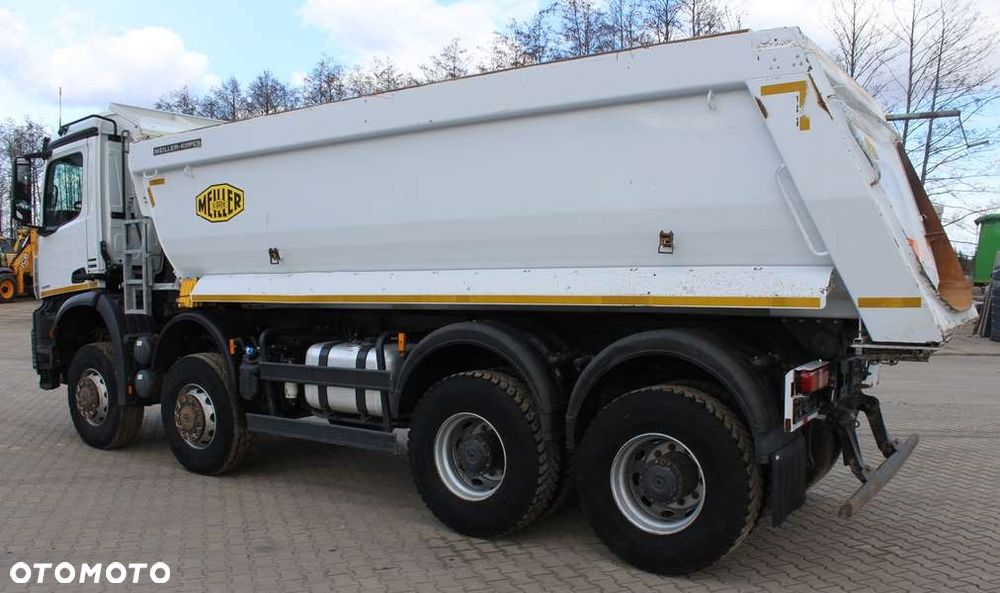 Mercedes-Benz Arocs 4245 8x8 - 15