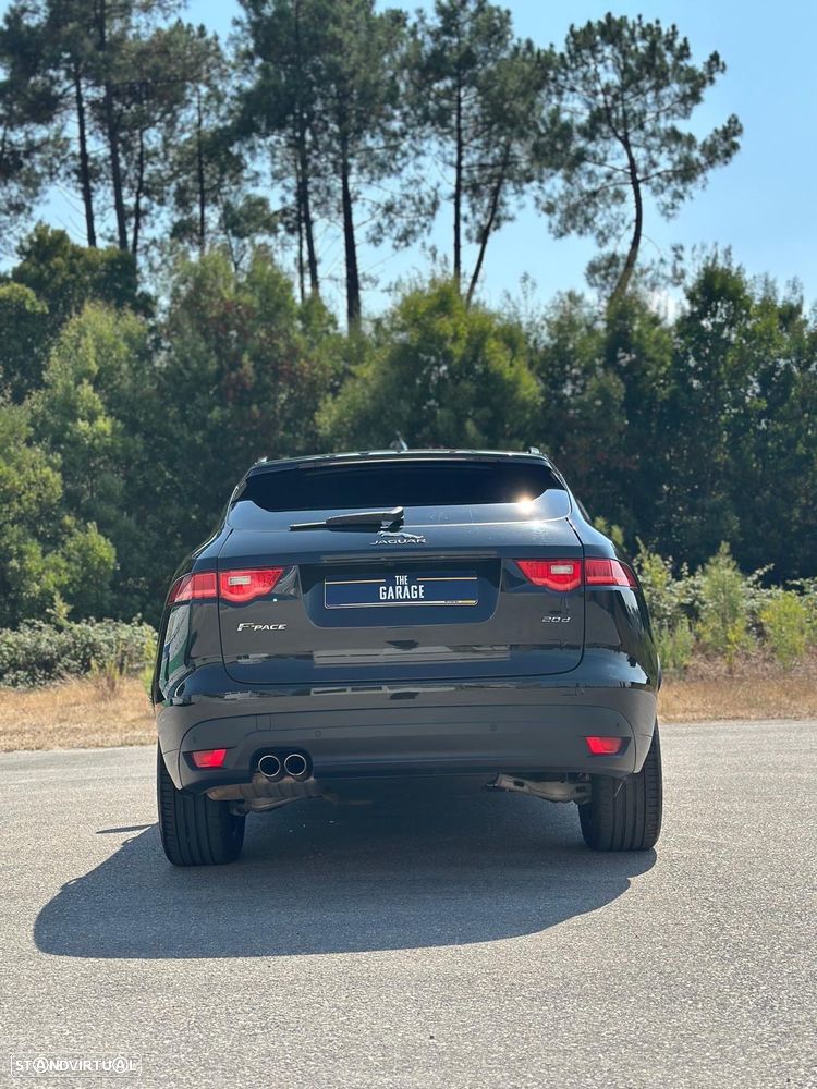 Jaguar F-Pace 2.0 i4D R-Sport - 16