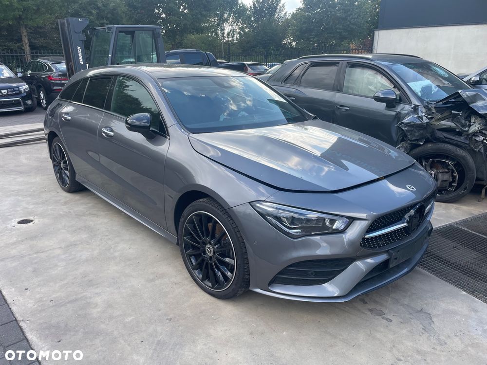 Mercedes-Benz CLA - 1
