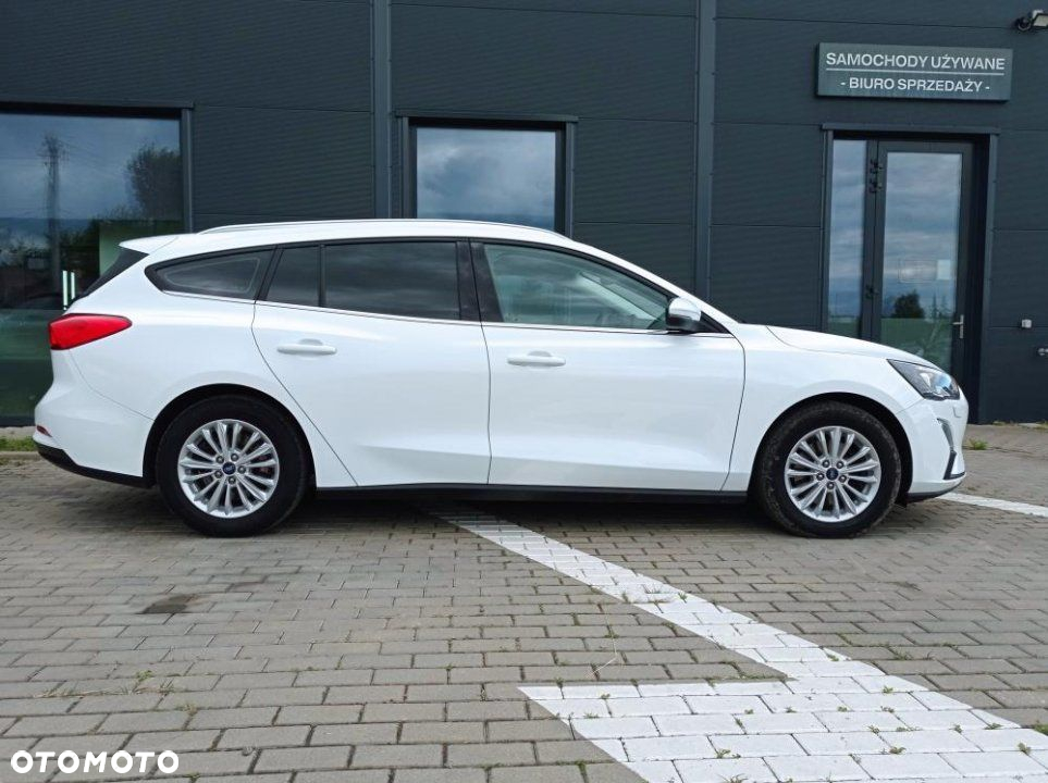 Ford Focus - 5