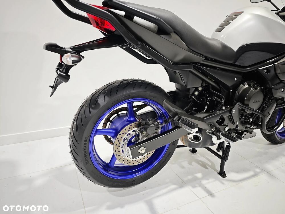 Yamaha XJ - 7