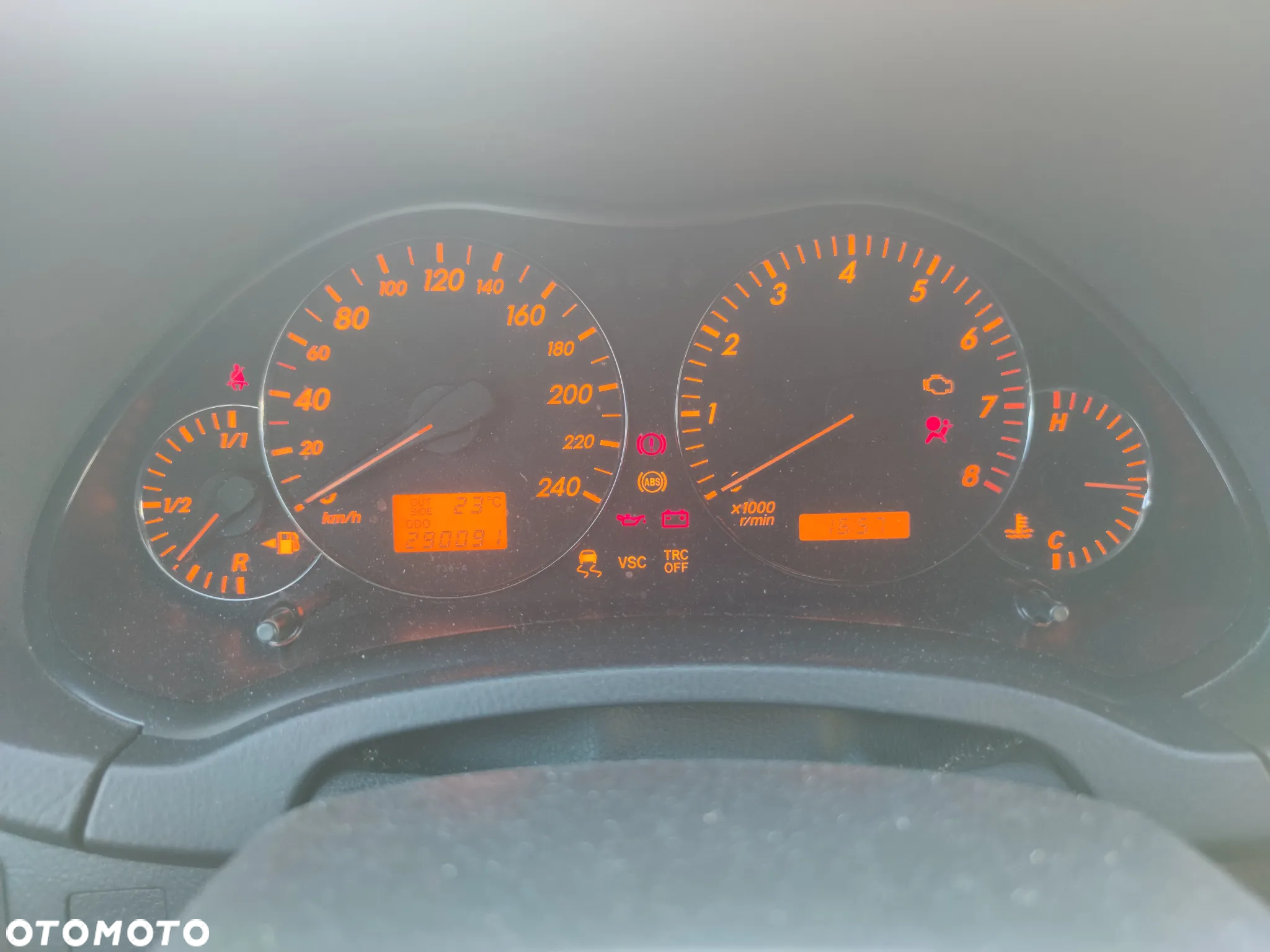 Toyota Avensis - 6