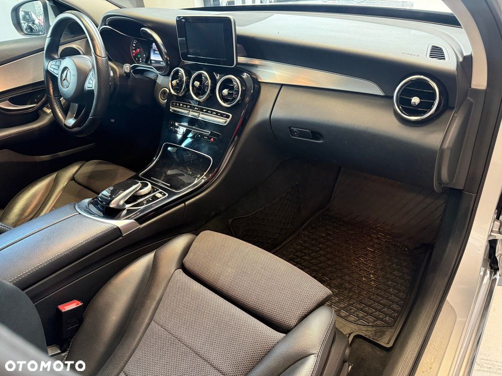 Mercedes-Benz Klasa C - 16