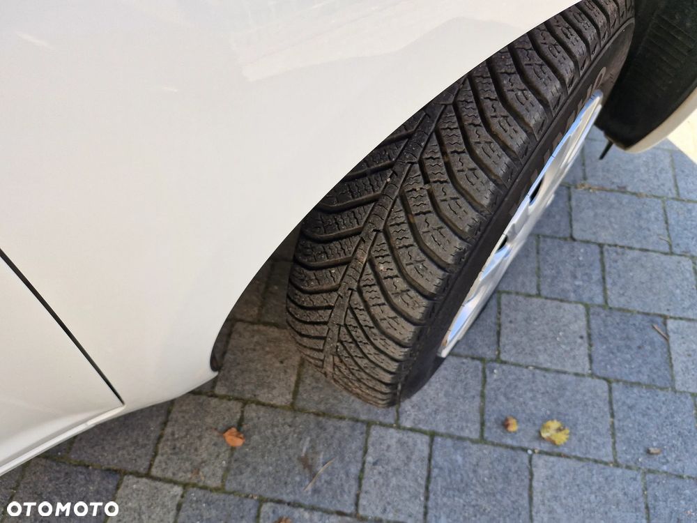 Hyundai i20 - 8