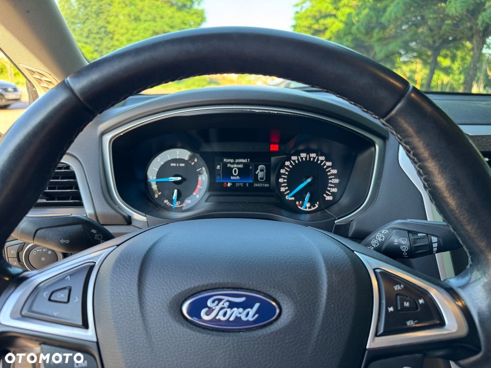 Ford Mondeo - 10