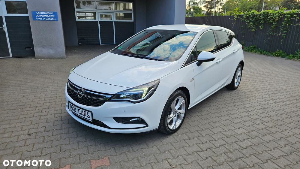 Opel Astra - 2