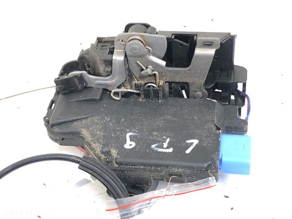 ZAMEK DRZWI LEWY PRZÓD  SEAT ALTEA (5P1) 2004 - 2022 1.9 TDI 77 kW [105 KM] olej napędowy 2004 - - 2