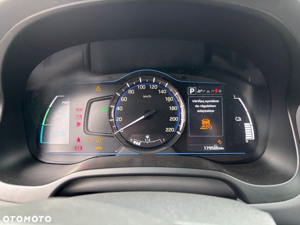Hyundai IONIQ - 11
