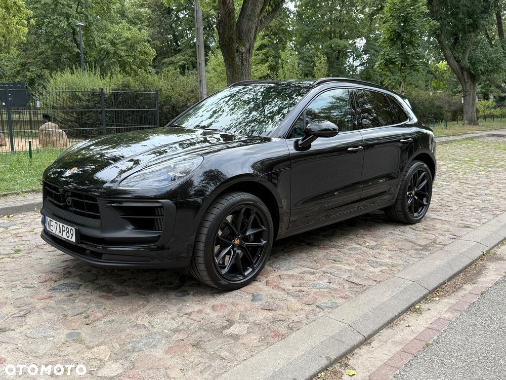 Porsche Macan - 1