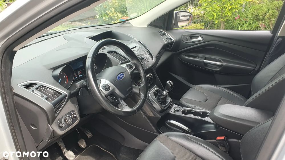 Ford Kuga 2.0 TDCi 2x4 Trend - 5