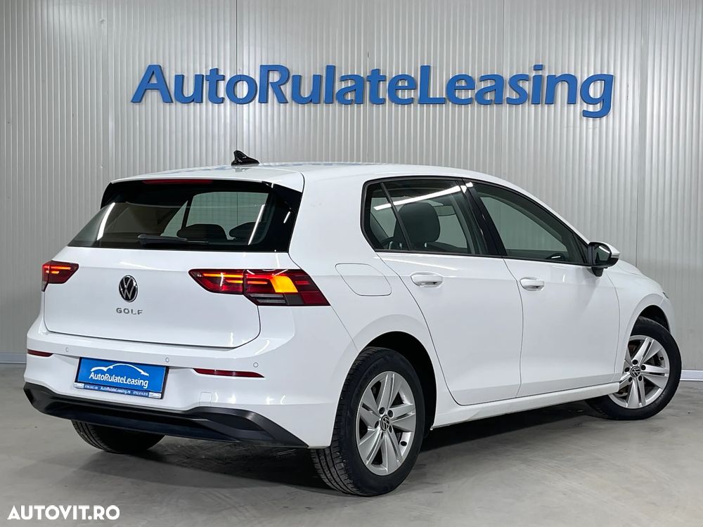 Volkswagen Golf 1.5 TSI ACT Life - 4