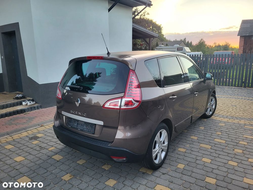 Renault Scenic 1.6 16V Expression - 14