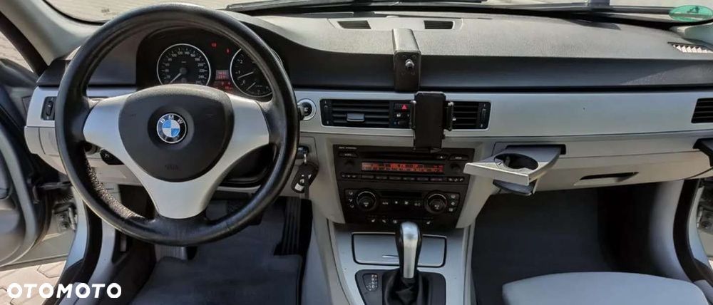 BMW Seria 3 - 8