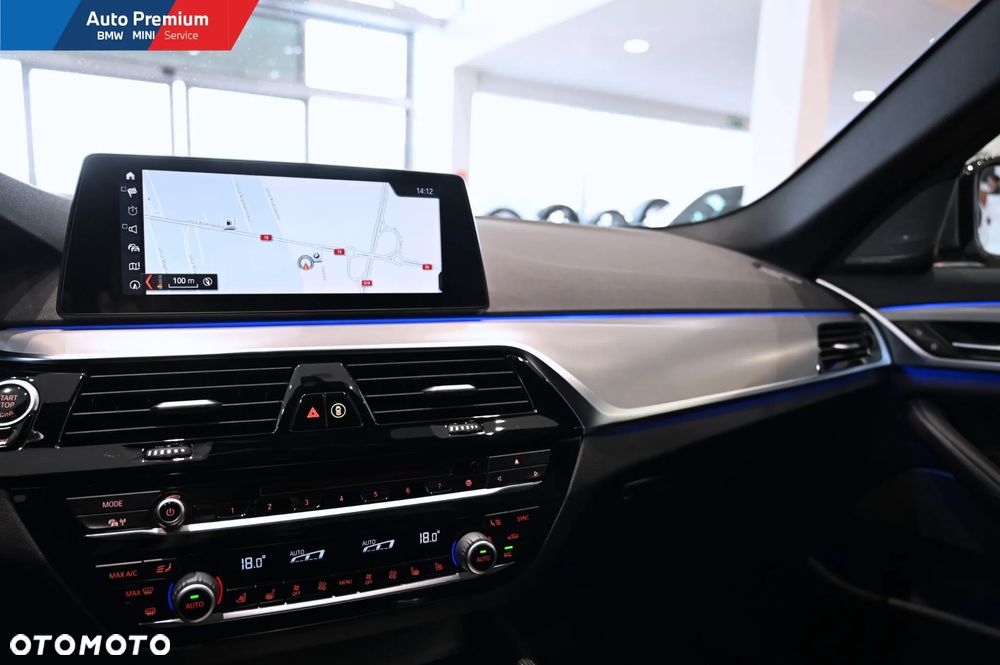 BMW Seria 5 540i xDrive - 8