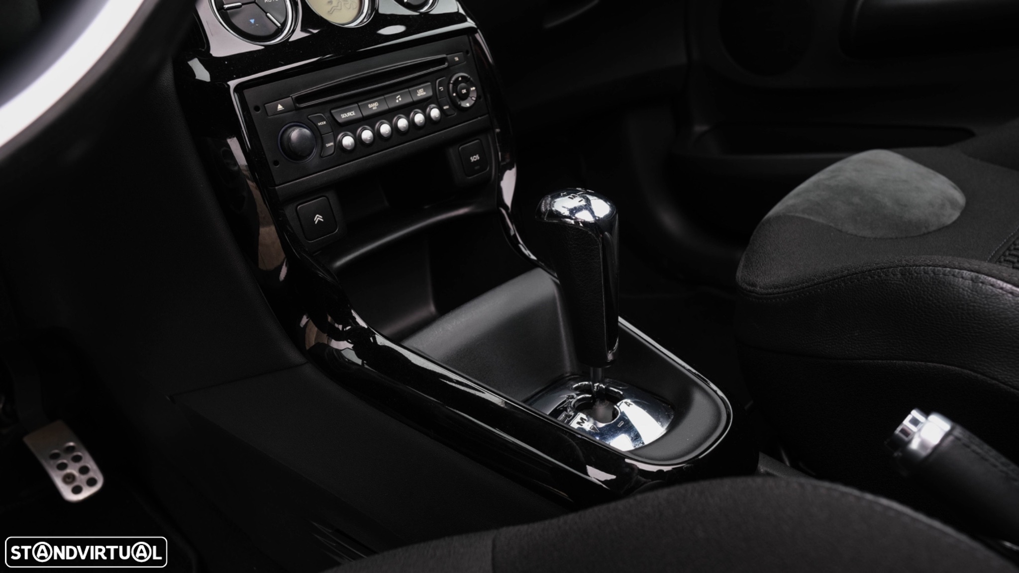 Citroën DS3 Cabrio 1.6 e-HDi So Chic ETG6 - 26