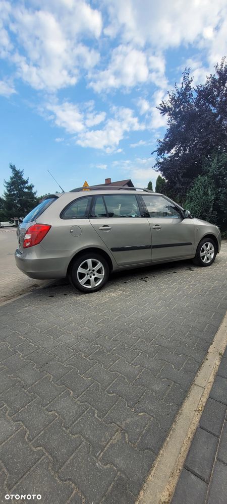 Skoda Fabia 1.2 HTP Elegance - 5
