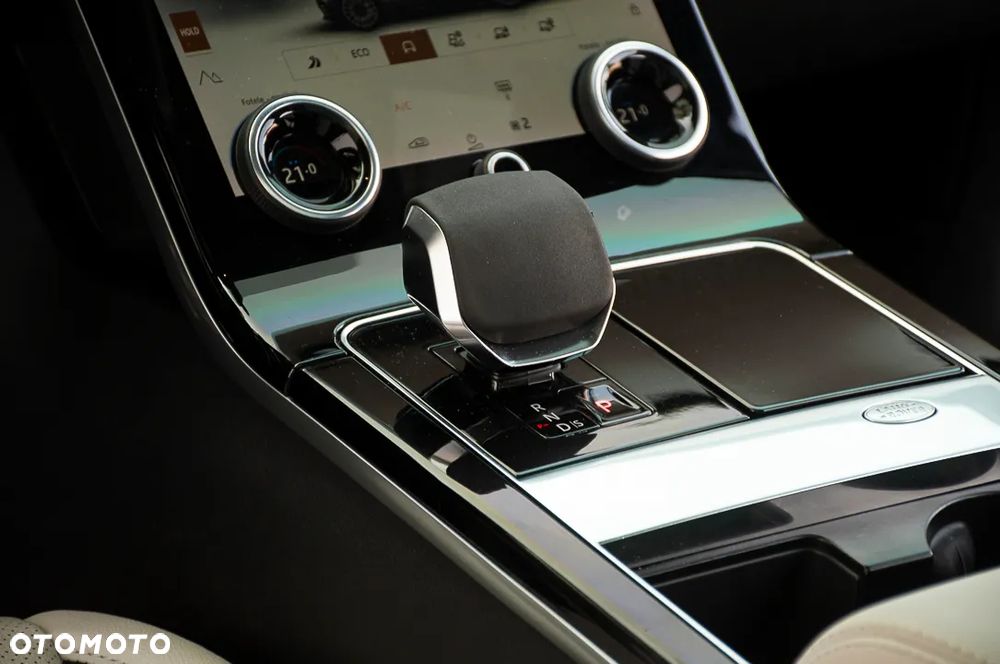 Land Rover Range Rover Velar P250 R-Dynamic S - 31
