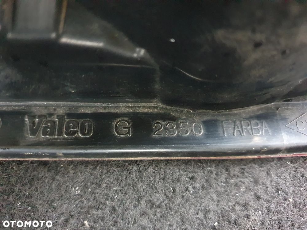 RENAULT THALIA I LAMPA LEWY TYŁ LEWA TYLNA WTYCZKA INSTALACJA POSIADAM 3 SZT - 6