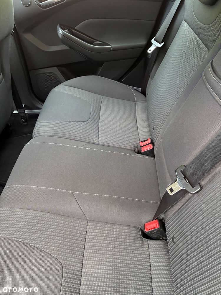 Ford Focus - 18