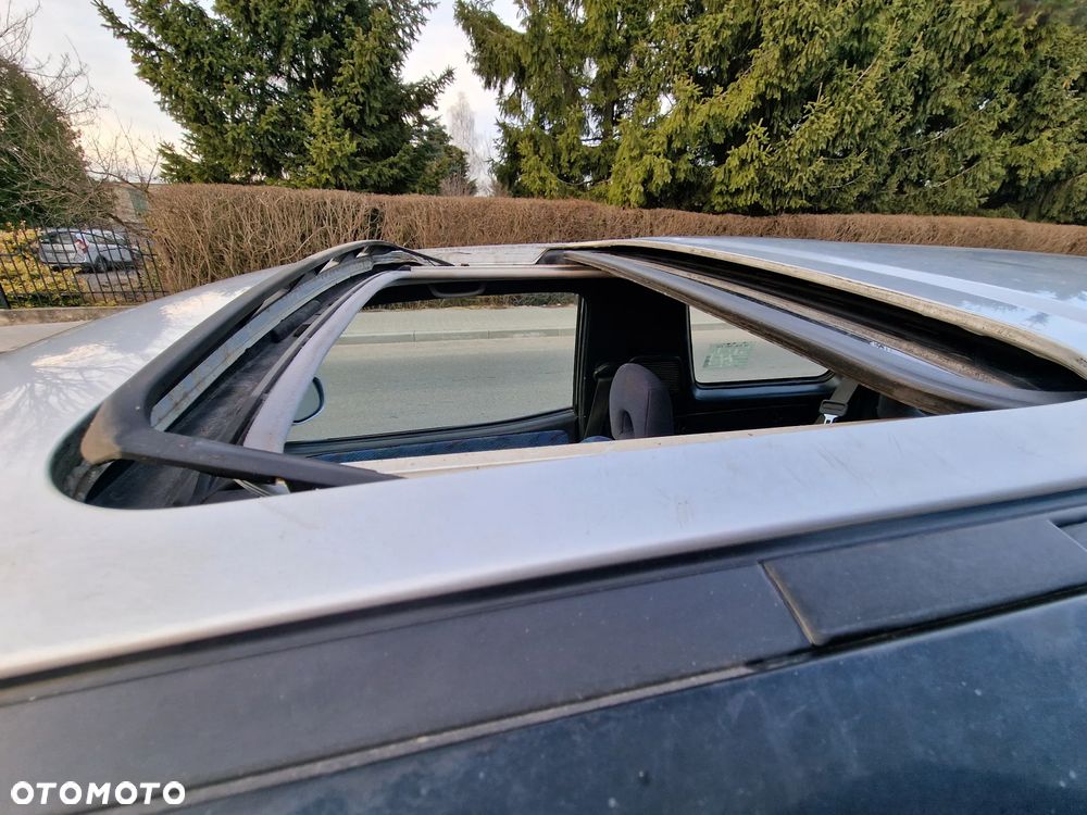 Toyota RAV4 2.0 Special - 32