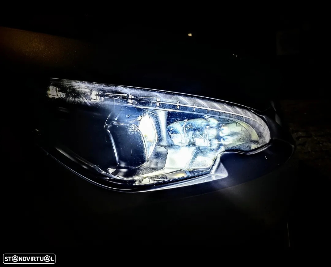Peugeot 308 1.2 PureTech Allure Full LED - 28