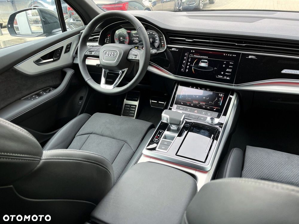Audi Q7 - 16