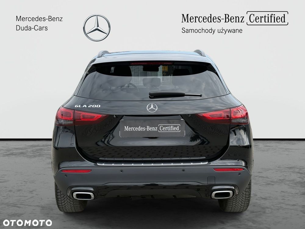 Mercedes-Benz GLA 200 Progressive - 5