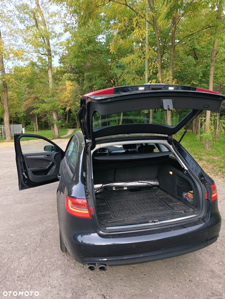 Audi A4 Avant - 4
